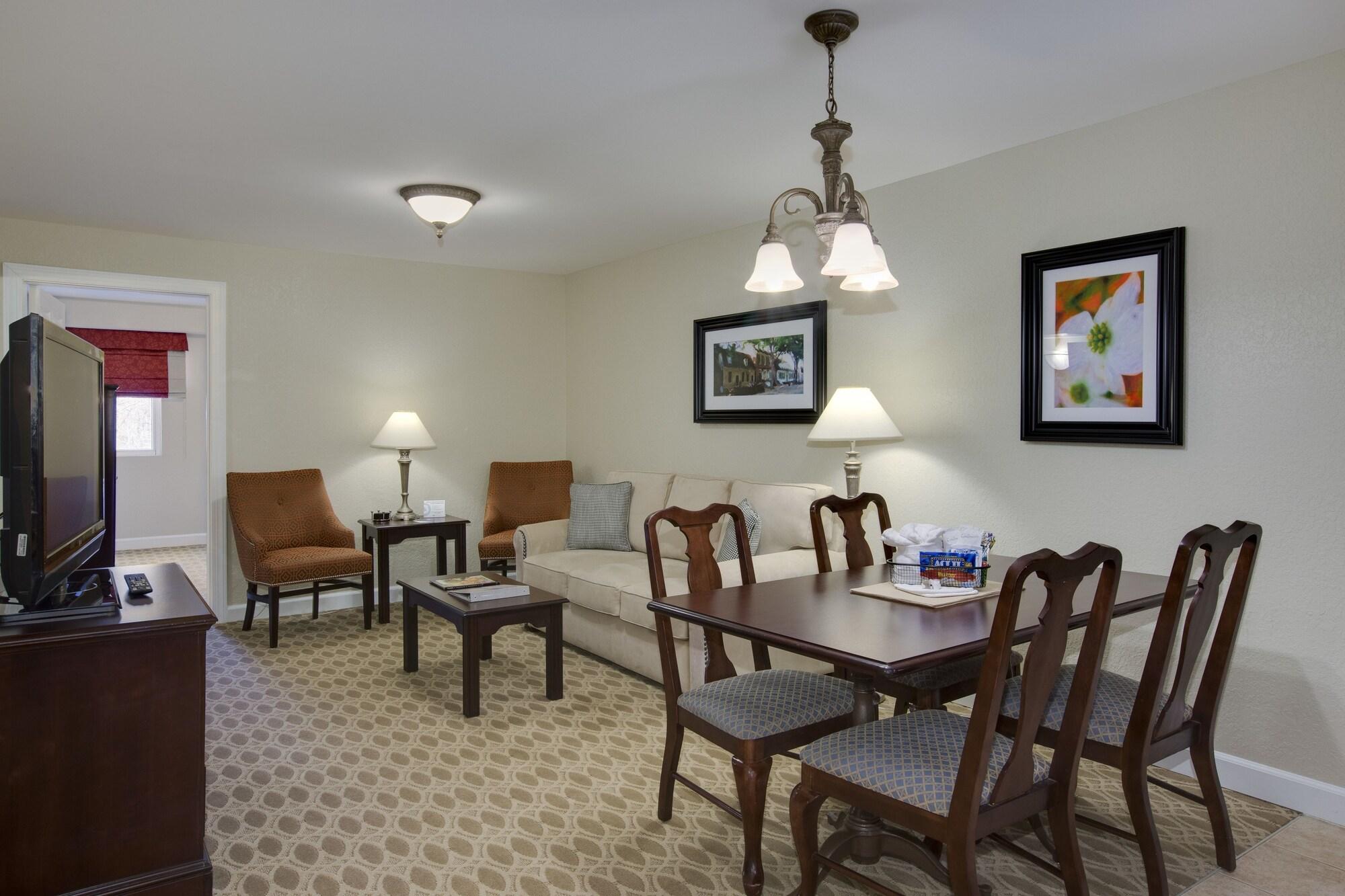 Bluegreen Vacations Patrick Henry Sqr, Ascend Resort Collection Williamsburg Exterior photo