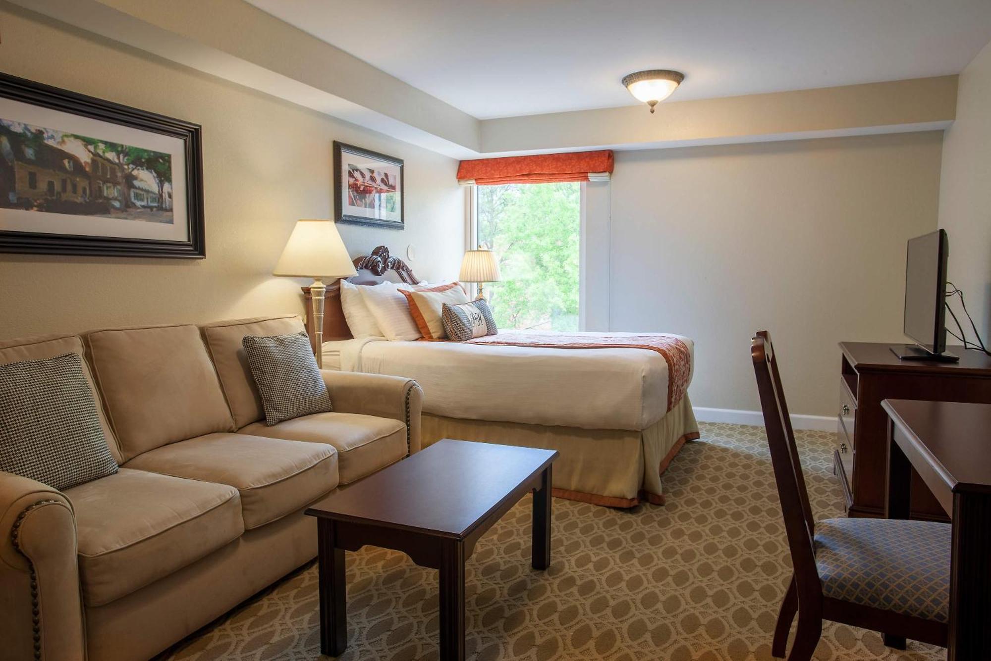 Bluegreen Vacations Patrick Henry Sqr, Ascend Resort Collection Williamsburg Exterior photo