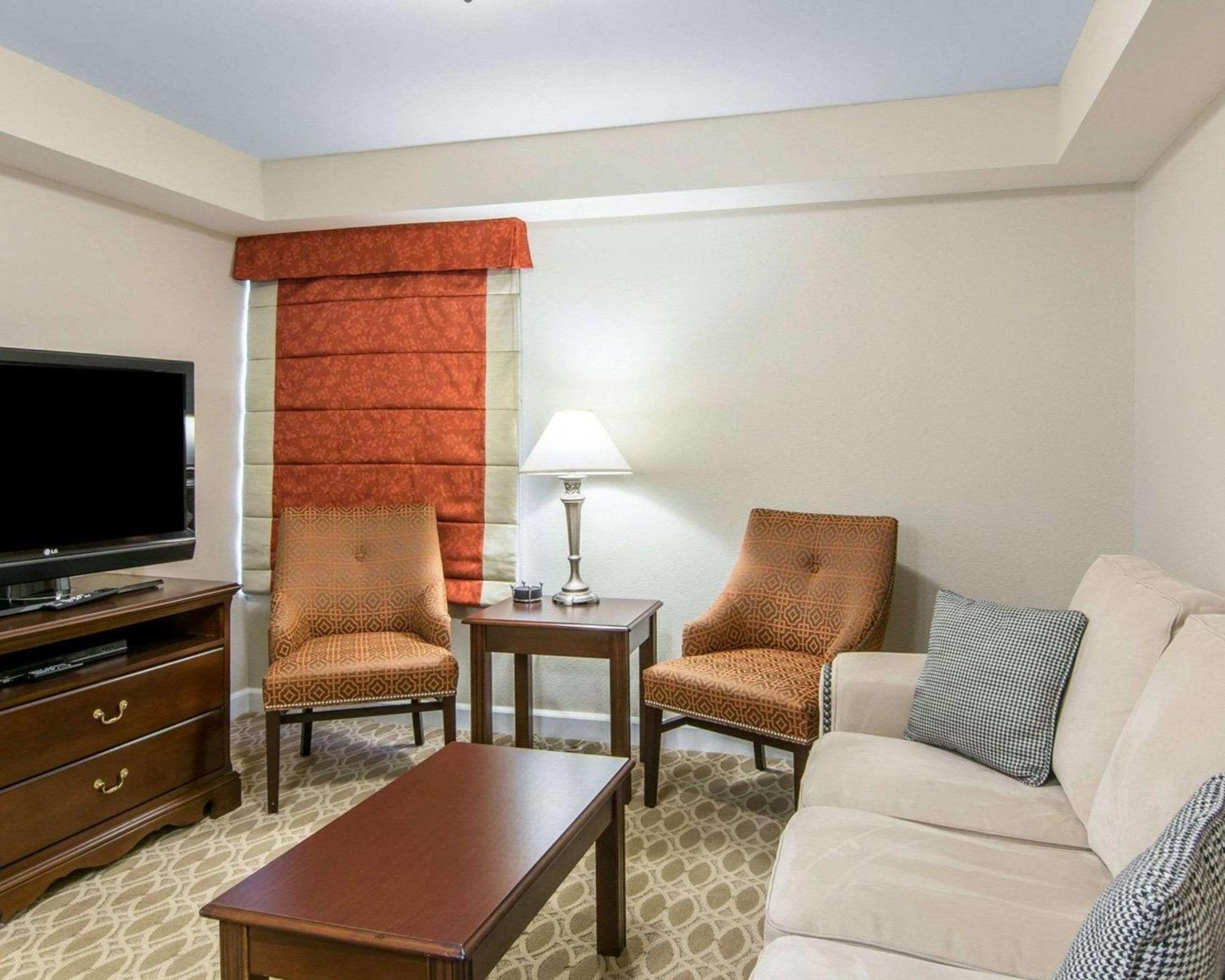 Bluegreen Vacations Patrick Henry Sqr, Ascend Resort Collection Williamsburg Exterior photo