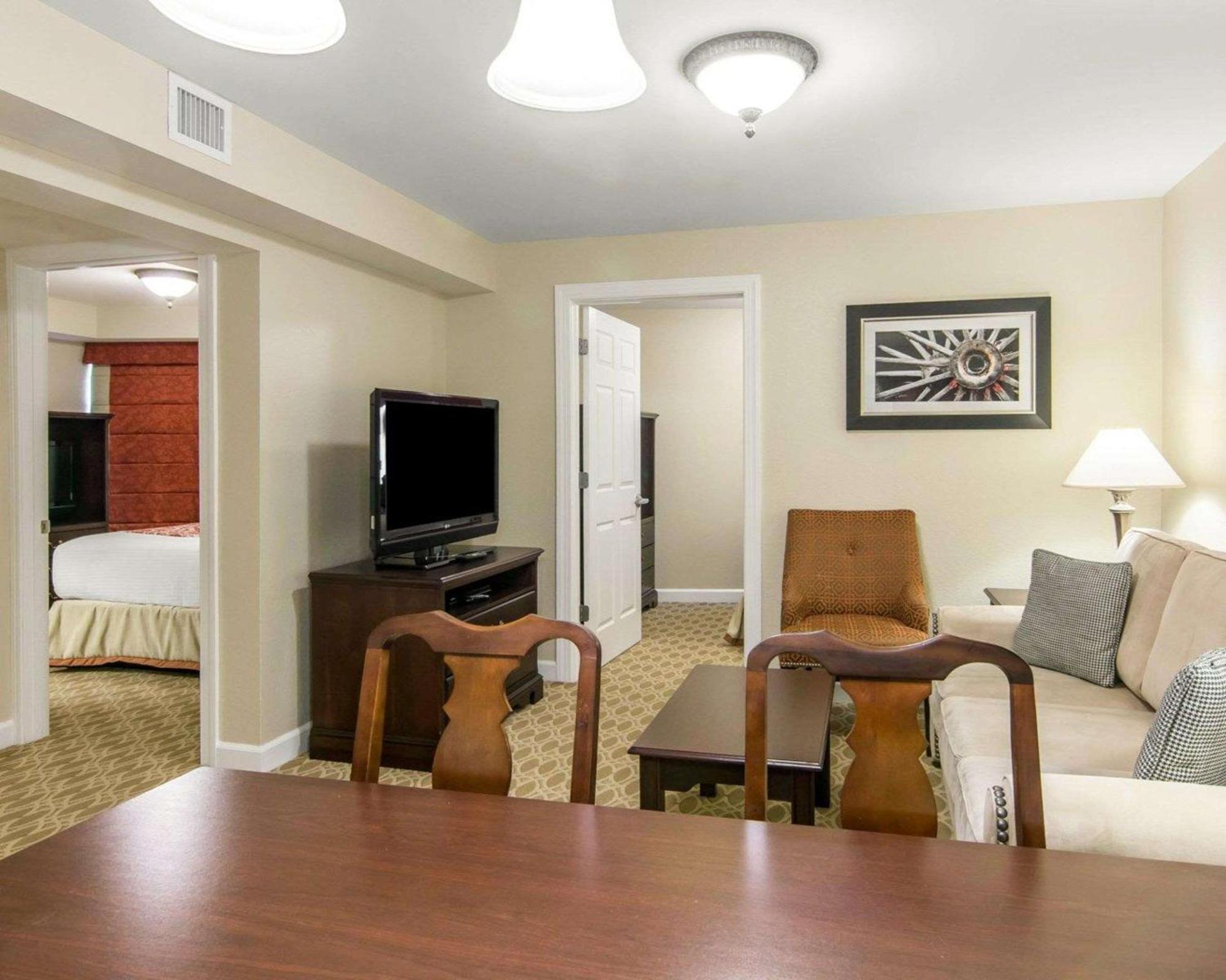 Bluegreen Vacations Patrick Henry Sqr, Ascend Resort Collection Williamsburg Exterior photo